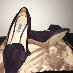 Purple velvet Prada heels gorgeous!